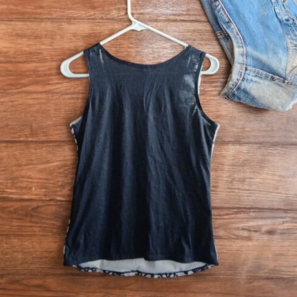 Maurices - Women's Tank Top - Size Medium - Picture 2 of 3